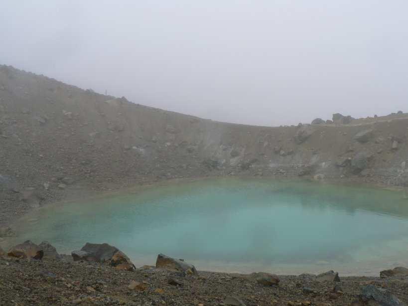 Atmosfera : CO 2, H 2 O, N 2, NO x, H 2