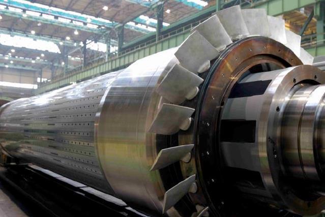 elementów aktywnych turbogeneratora jest wymiana oryginalnych wentylatorów wirnika na nowe (rys.