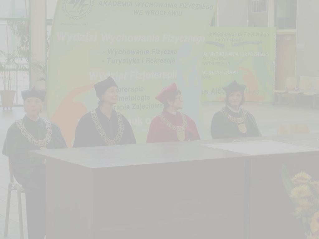 Działalność naukowa Główne kierunki badań w Katedrze: Ocena stanu morfofunkcjonalnego narządu ruchu człowieka oraz skuteczności postępowania fizjoterapeutycznego w jego schorzeniach.