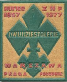 plakietkę drużyny szczepu XX-lecia.
