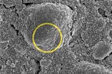 opatentowanego procesu wytwarzania nanoklastrów z cząsteczek w rozmiarze nano.