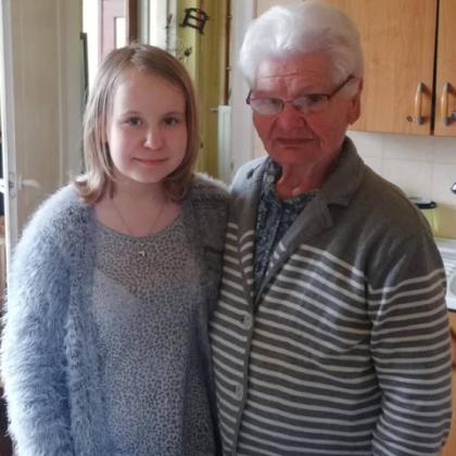 - Dzisiaj powiedziałabym mojemu tacie, żeby dawał nam porady, że jest mi po prostu potrzebny, że bardzo za nim tęsknię. I że jestem bardzo, bardzo z niego dumna.