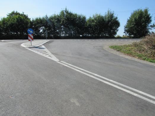 000,00 zł, - pozostała działalność 5.000,00 zł. Transport i łączność - 6.757.024,00 zł. Kwota ta stanowi 12,57 % wydatków, w tym na: wydatki bieżące 1.358.