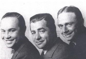 DeSylva, Brown & Henderson Rudy Vallee i Jego Connecticut Yankees nagrali The Thrill is Gone dla wytwórni płytowej Victor.