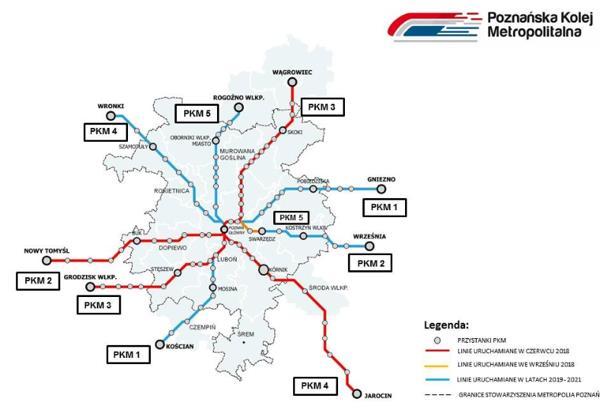 W formie typowej dla większych ośrodków położonych wzdłuż linii kolejowej nr 368, komunikacja autobusowa funkcjonuje w Międzychodzie.