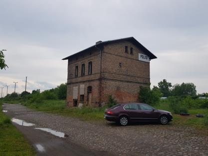 Dworcową z zalecaną wymianą rodzaju nawierzchni z kamienistej na bitumiczną Zdjęcie 9.