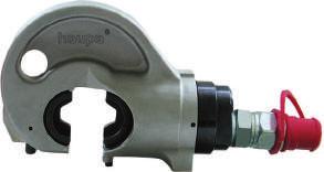 Siła nacisku kn: 120 Otwieranie / skok: 25 mm Szerokość zacisku: szeroko Końcówki: standard Cu/Al 10-400 DIN Cu 10-300 DIN Al 16-240 Złączki: standard Cu/Al 10-185 DIN Cu 10-150 DIN Al 16-120 Czas