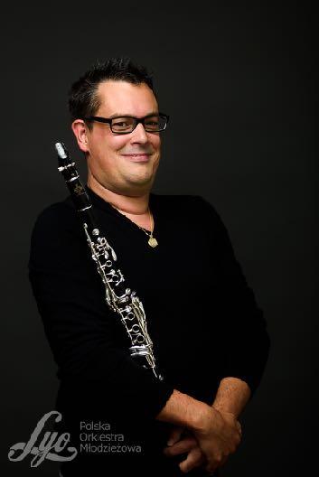 Członek Philharmonia Orchestra, lider wiolonczel we francuskich orkiestrach. Jest również kameralistą. W LYO od 2013 roku. Laurent Ben Slimane, instr.