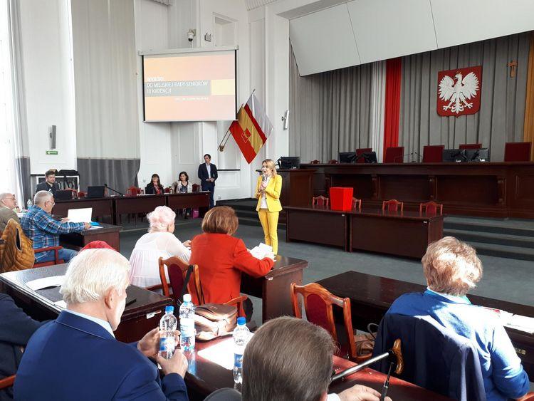 02-07-19 1/10 Seniorów w Łodzi 30.0.2019 13:15 Katarzyna Jarosińska / Oddział ds. Polityki Senioralnej kategoria: Seniorzy Miasto W dniu 25 kwietnia 2019 r.