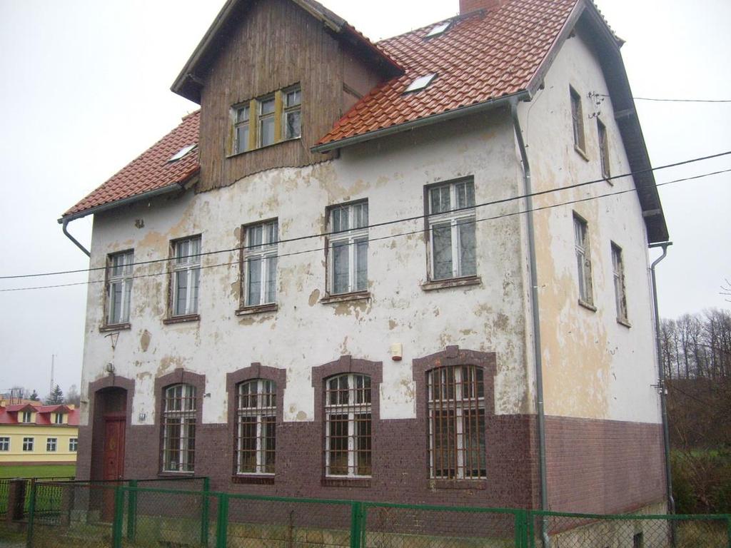 Opis nieruchomości: Miejscowość Zagrodno Ulica, nr budynku Zagrodno 51 Nr działki ewidencyjnej, obręb Nr 613/2 Obręb 0010 Księga wieczysta, Sąd Rejonowy, Nr Wydziału